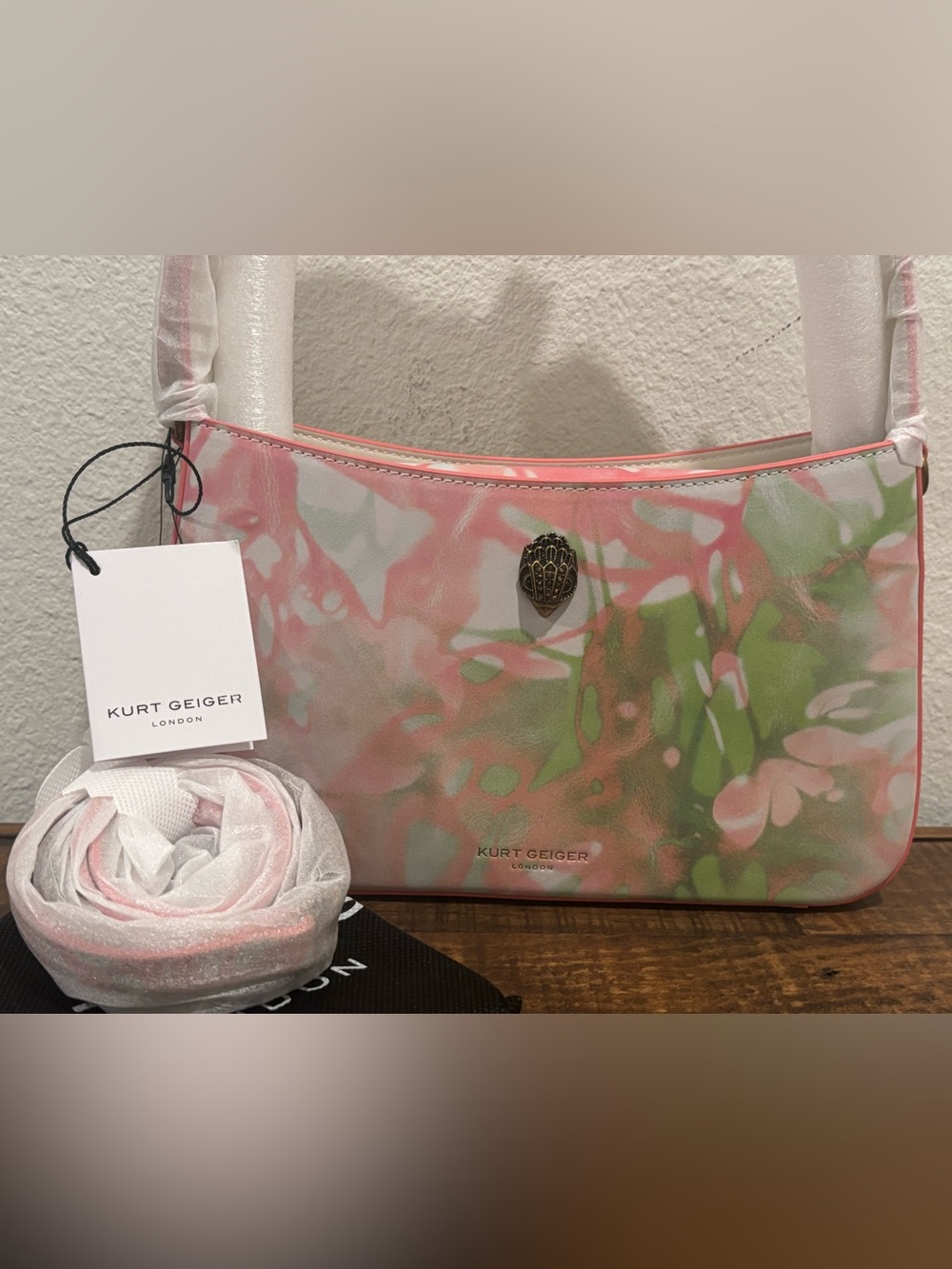 Kurt Geiger Pastel Pink & Green Floral Leather Shoulder Bag w/ additional strap - Picture 3 of 10